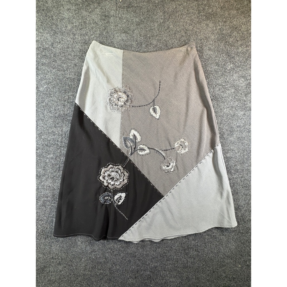 Sunny‎ Leigh Womens Grey Black Colorblock Floral Embroidered Midi Skirt Size 8